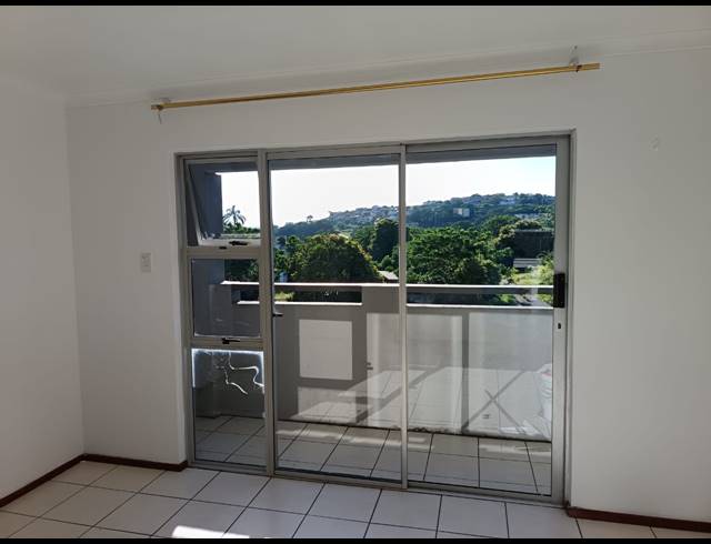 0.5 BEDROOM FLAT RENTED IN WATERVAL PARK